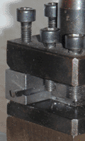 Trepanning tool in toolpost